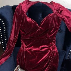 NWT Burgundy Velvet Elegant party dress size M